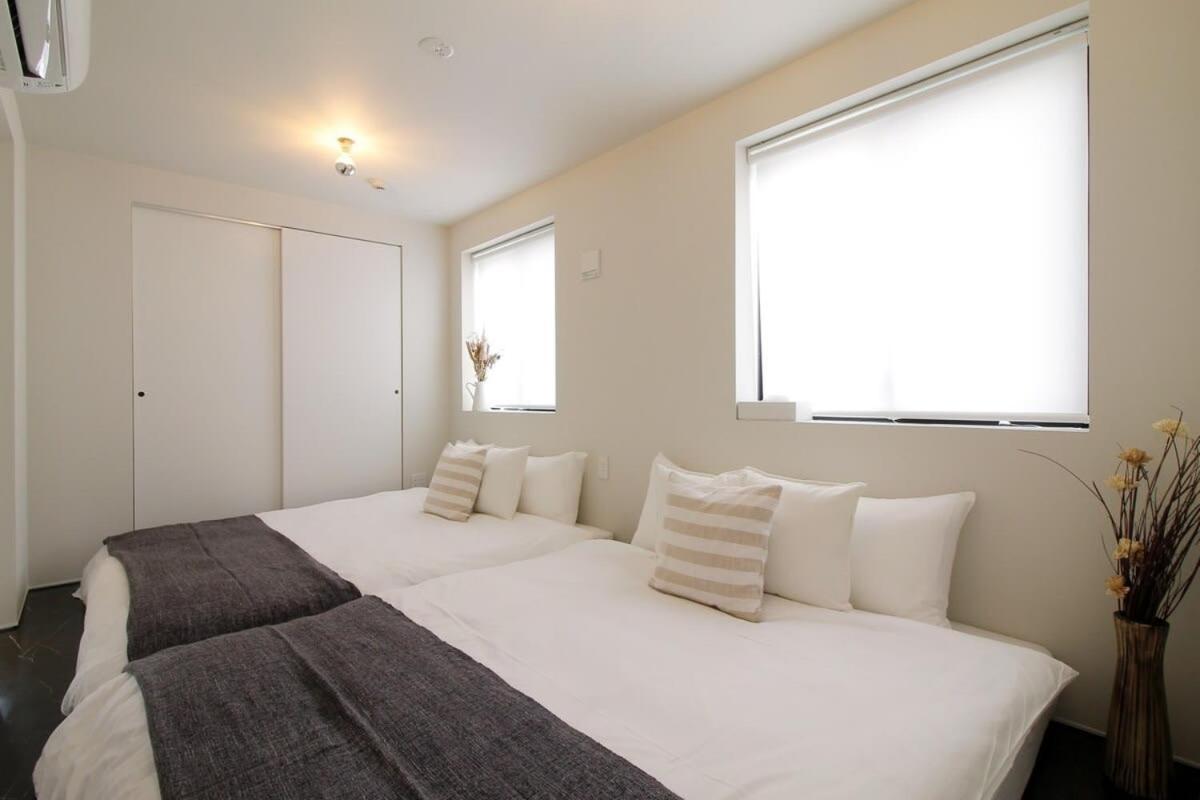 Bhotel Komachi - City Retreat With Breakfast Hiroshima Bagian luar foto